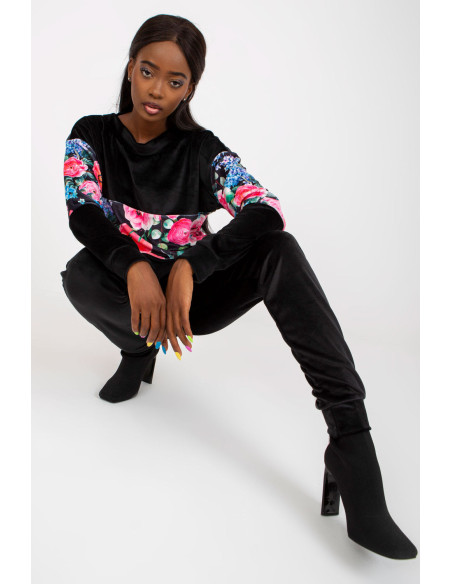L`ensemble model 169457 Rue Paris