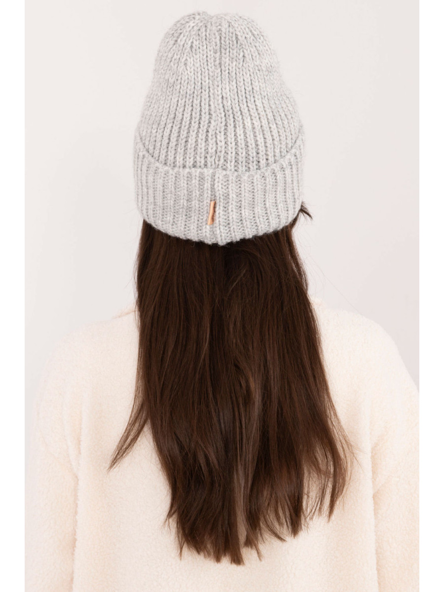 Bonnet model 201420 Rue Paris
