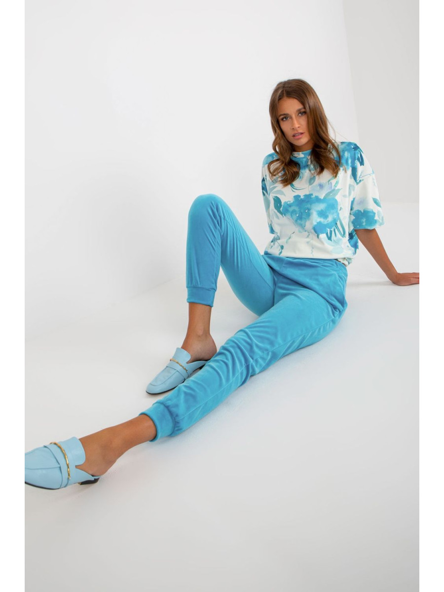 L`ensemble model 180209 Rue Paris