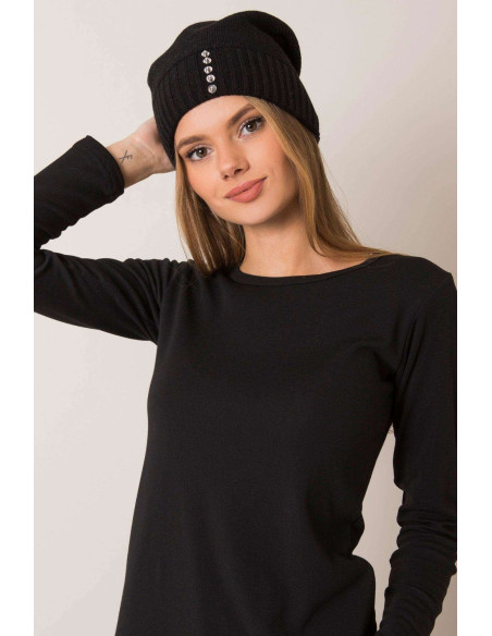 Bonnet model 187436 Rue Paris