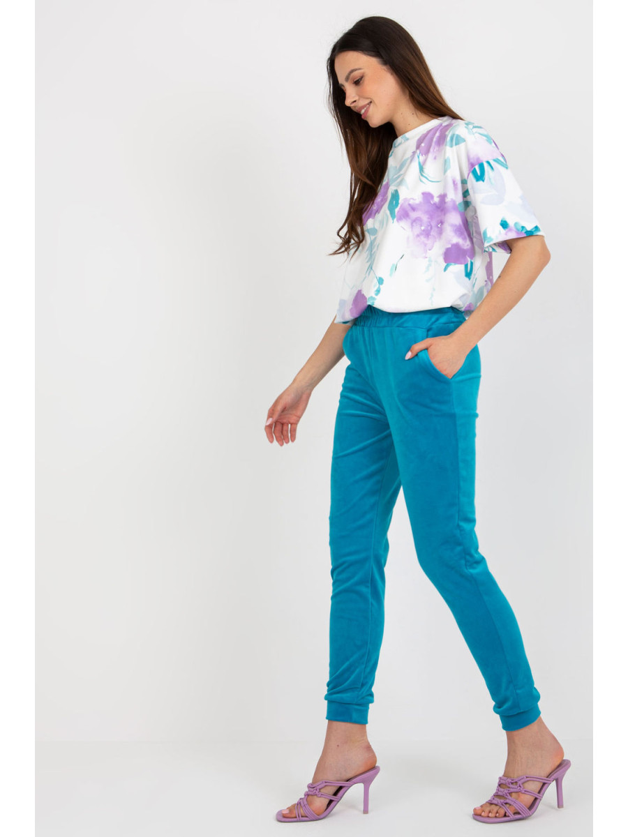 L`ensemble model 180210 Rue Paris