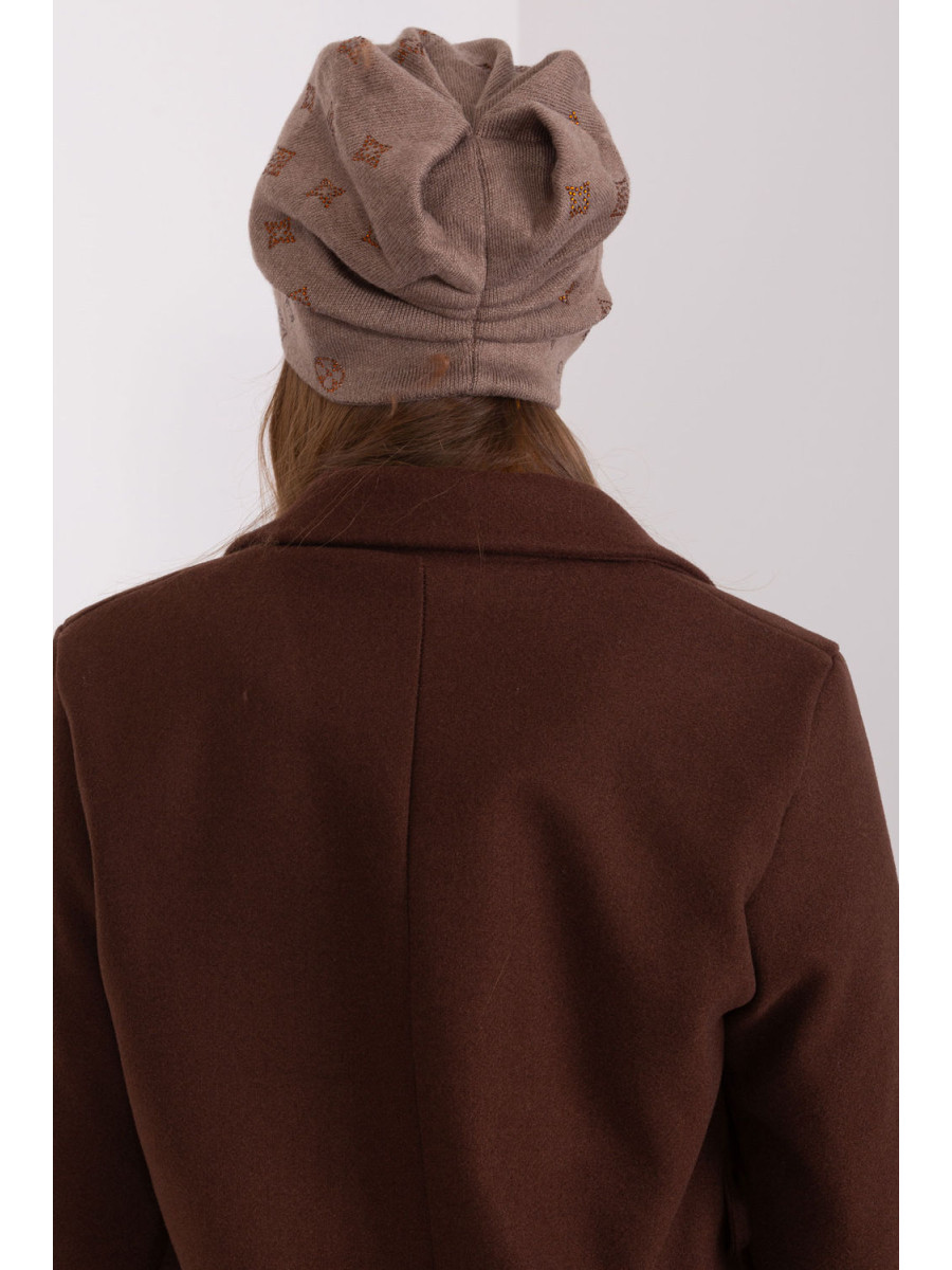 Bonnet model 189917 AT