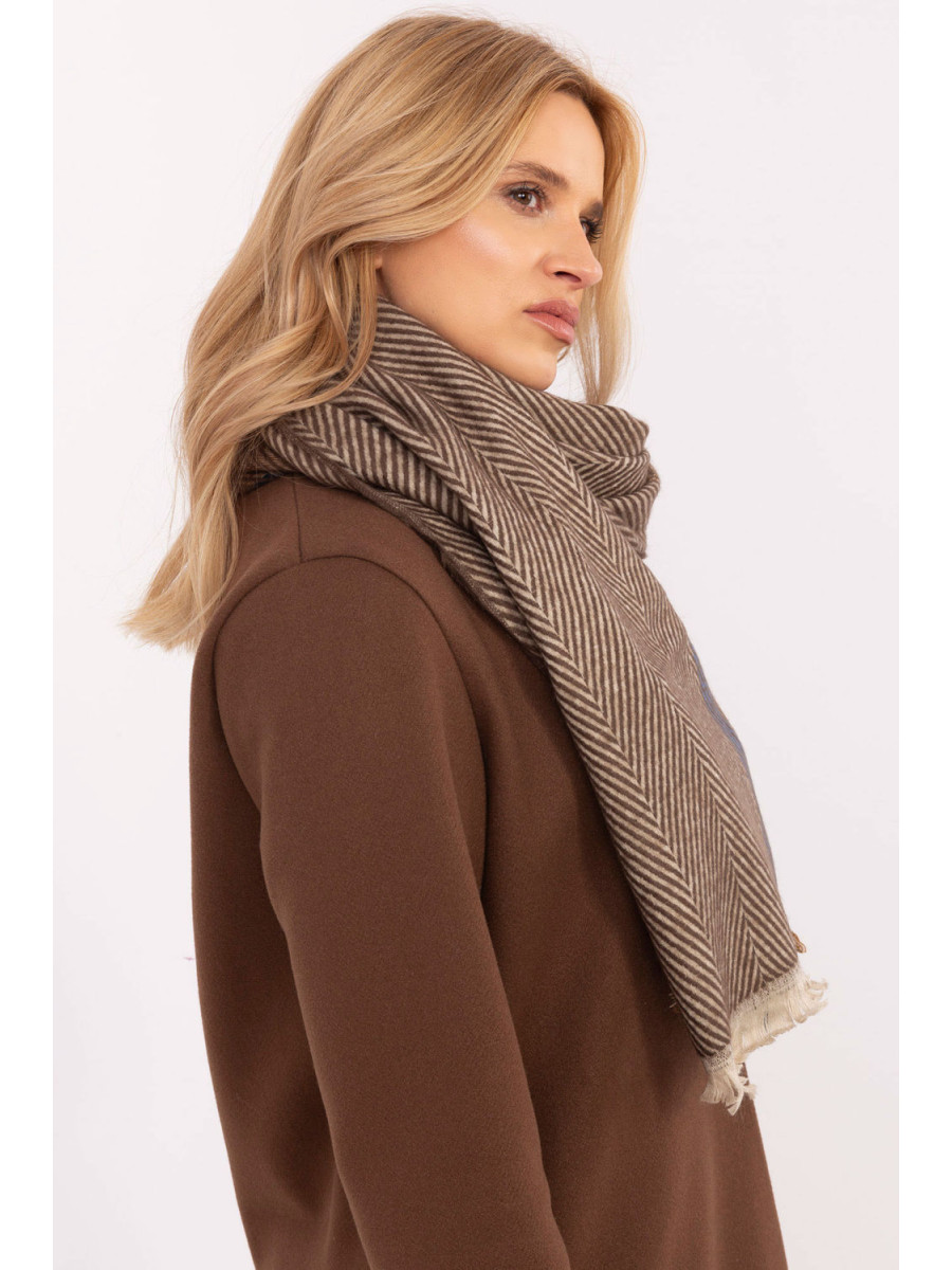 Châle model 206038 AT