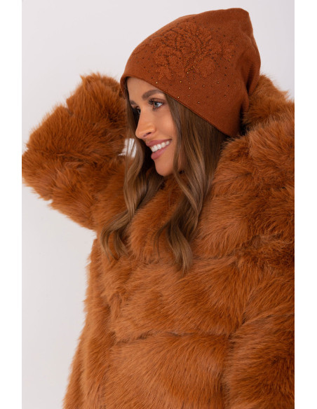 Bonnet model 190600 AT