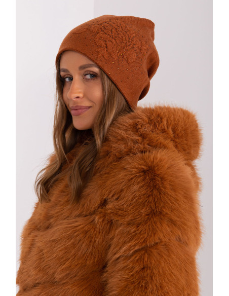Bonnet model 190600 AT