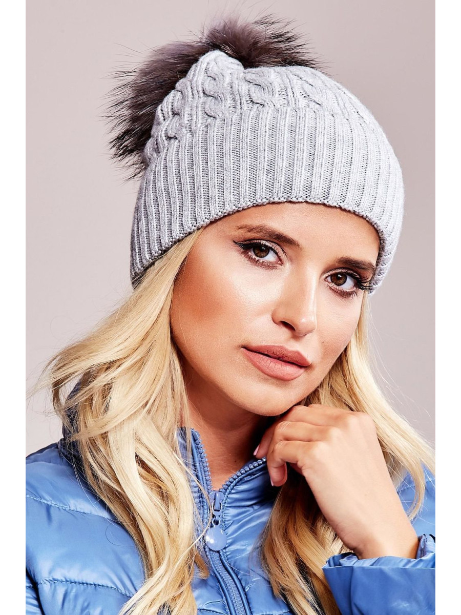Bonnet model 208261 AT
