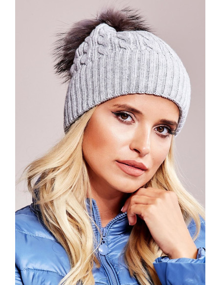 Bonnet model 208261 AT