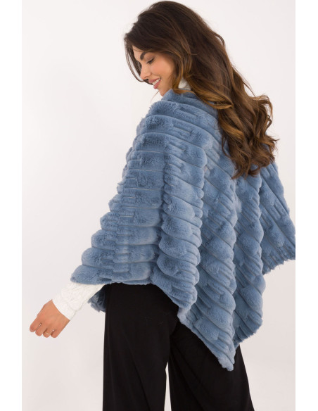 Poncho model 200206 AT