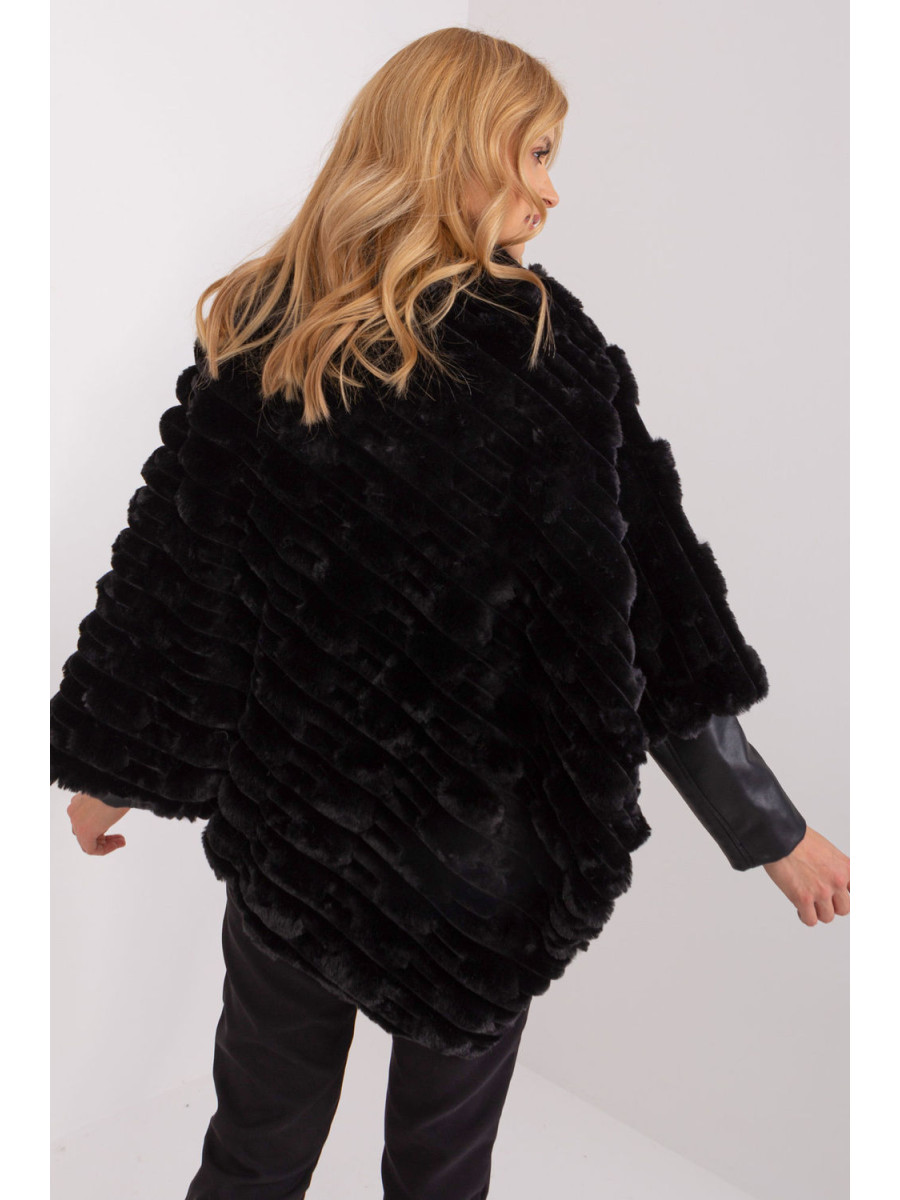 Poncho model 190855 AT