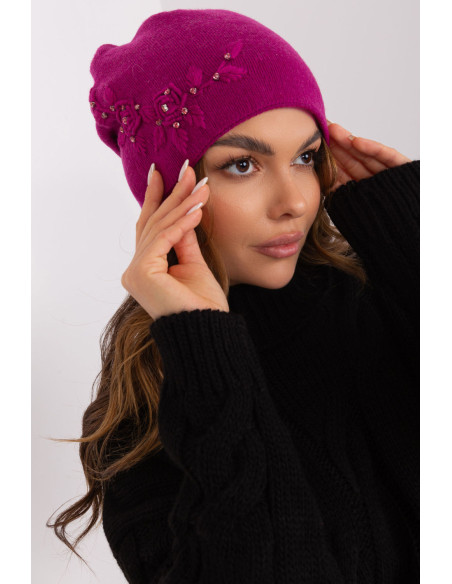 Bonnet model 191105 AT