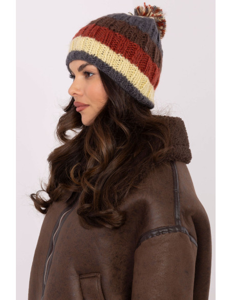 Bonnet model 203835 AT
