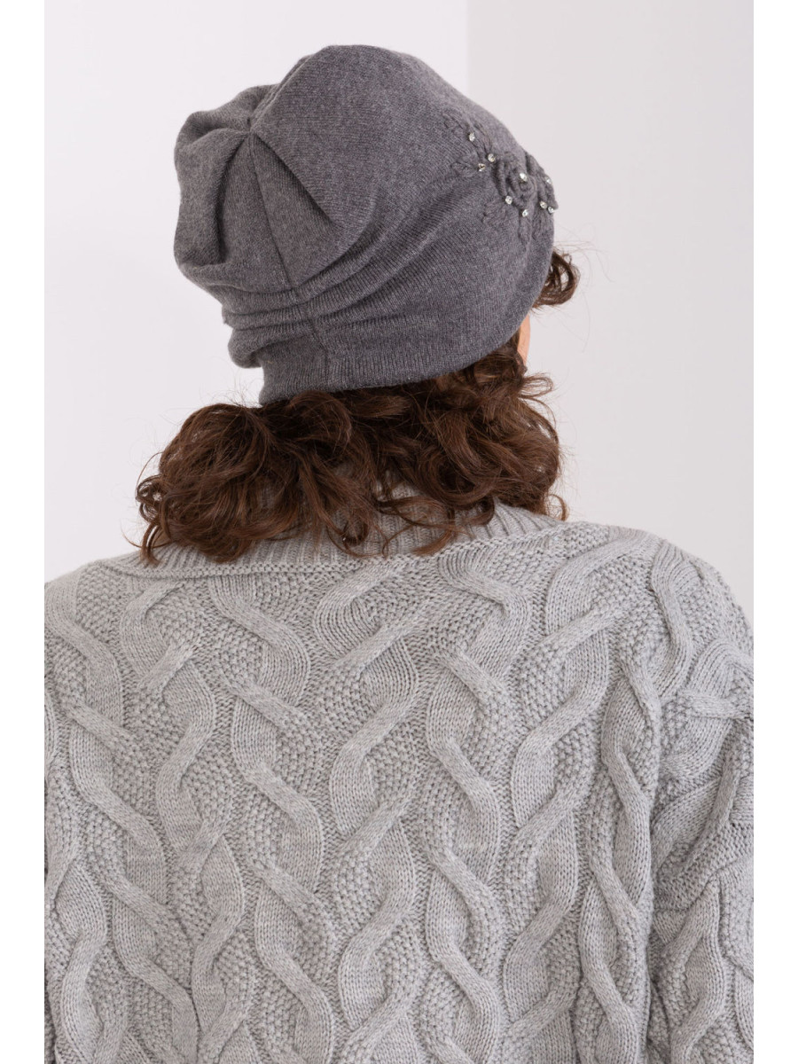 Bonnet model 189920 AT