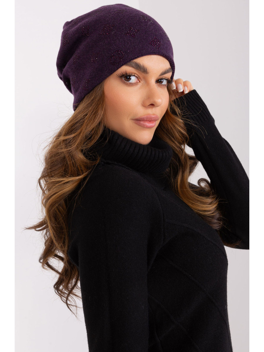 Bonnet model 191106 AT