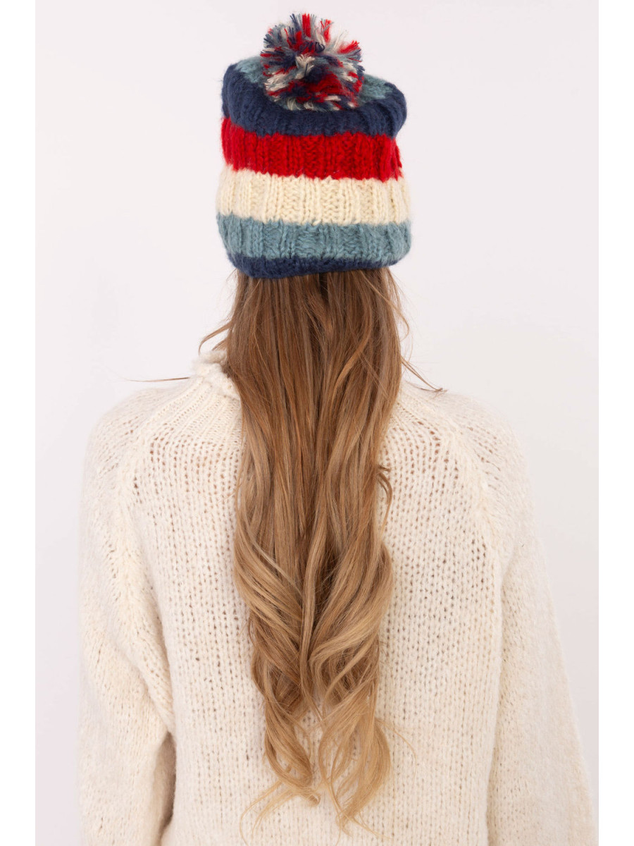 Bonnet model 208416 AT