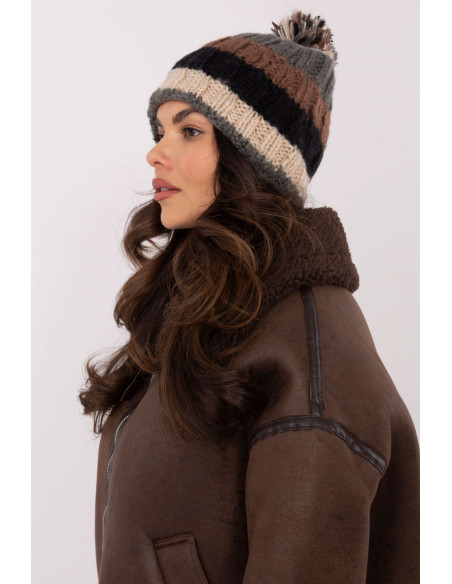 Bonnet model 203836 AT