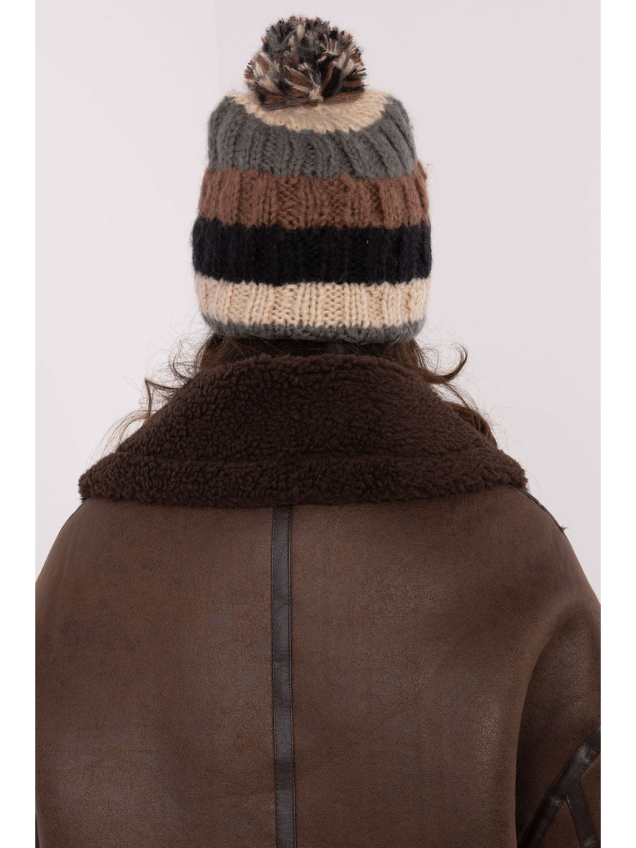 Bonnet model 203836 AT