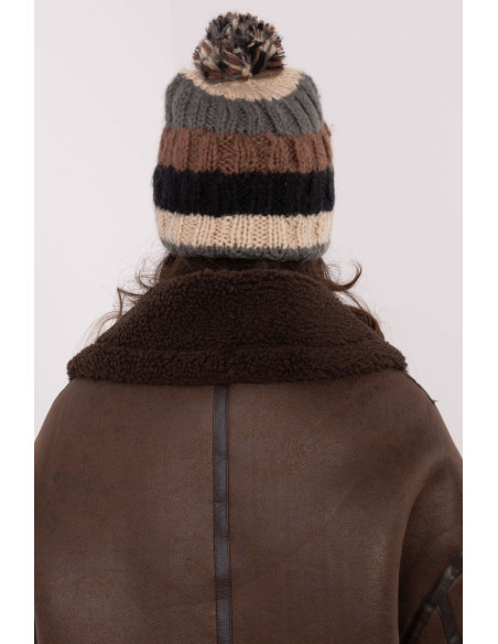 Bonnet model 203836 AT