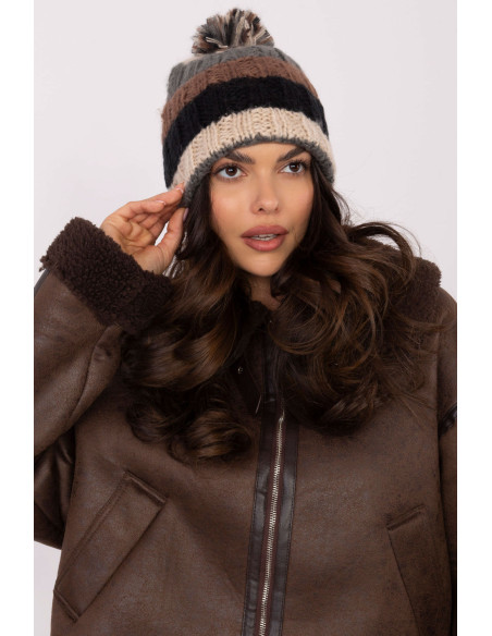 Bonnet model 203836 AT