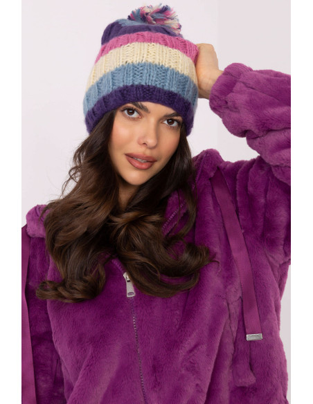 Bonnet model 203837 AT