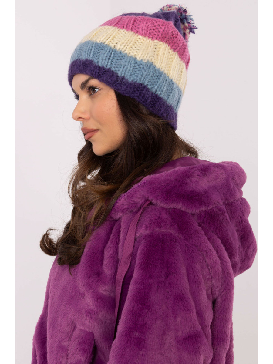 Bonnet model 203837 AT