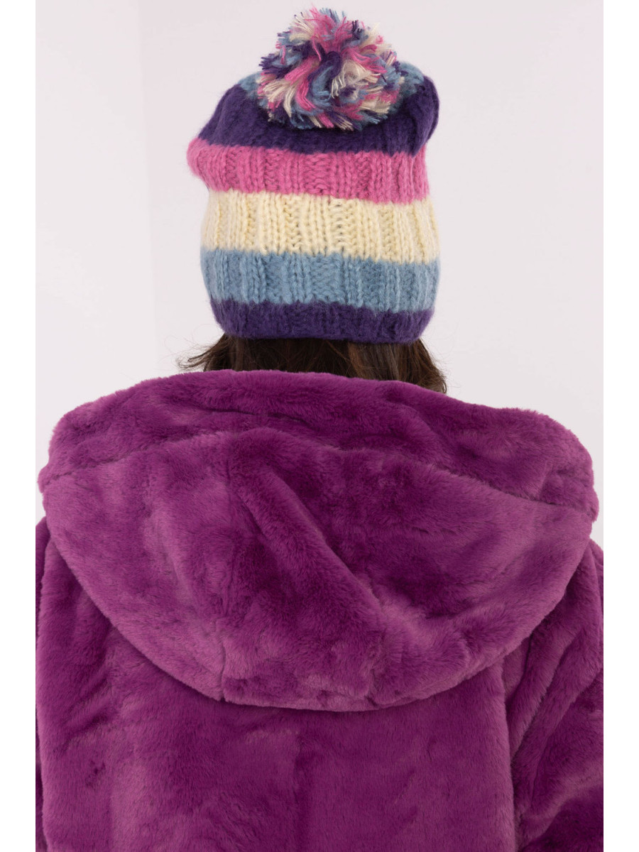 Bonnet model 203837 AT