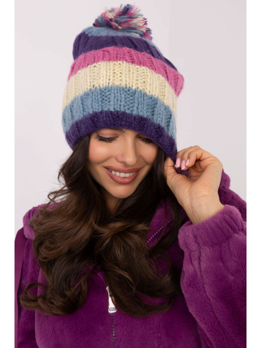 Bonnet model 203837 AT