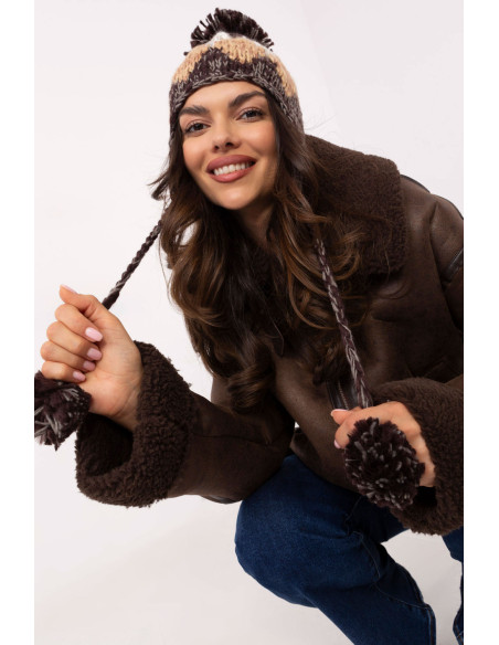 Bonnet model 203839 AT