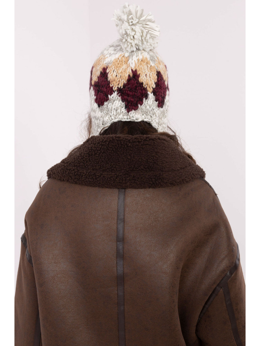 Bonnet model 203840 AT