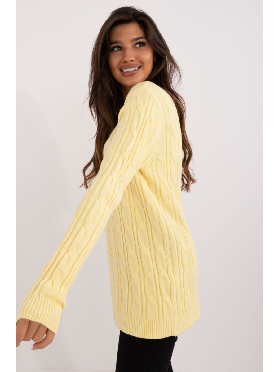 Chandail model 199535 AT