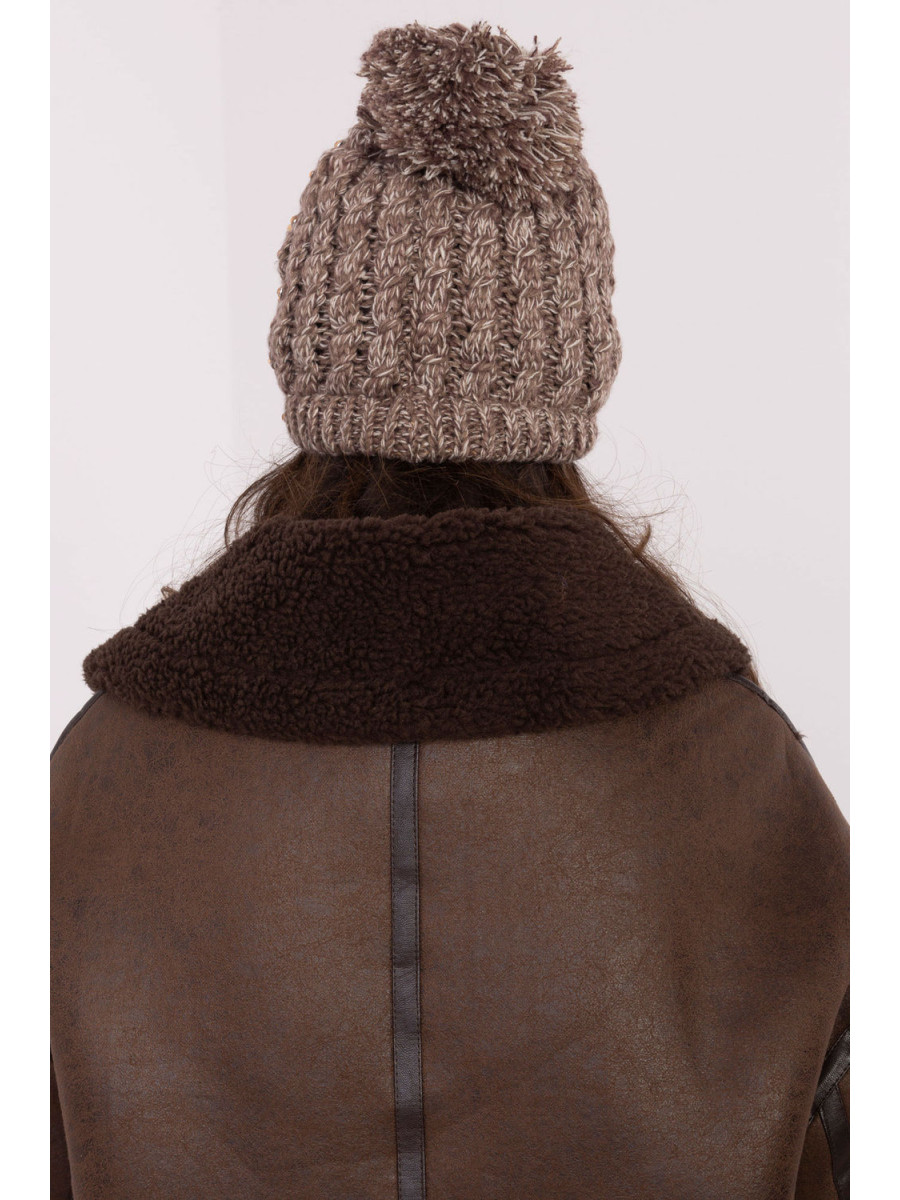 Bonnet model 203841 AT