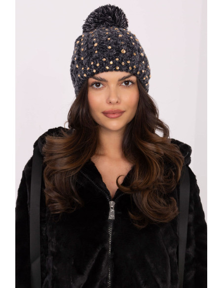 Bonnet model 203843 AT