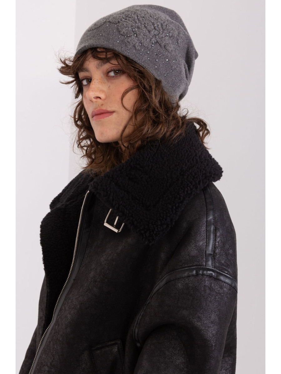 Bonnet model 190594 AT