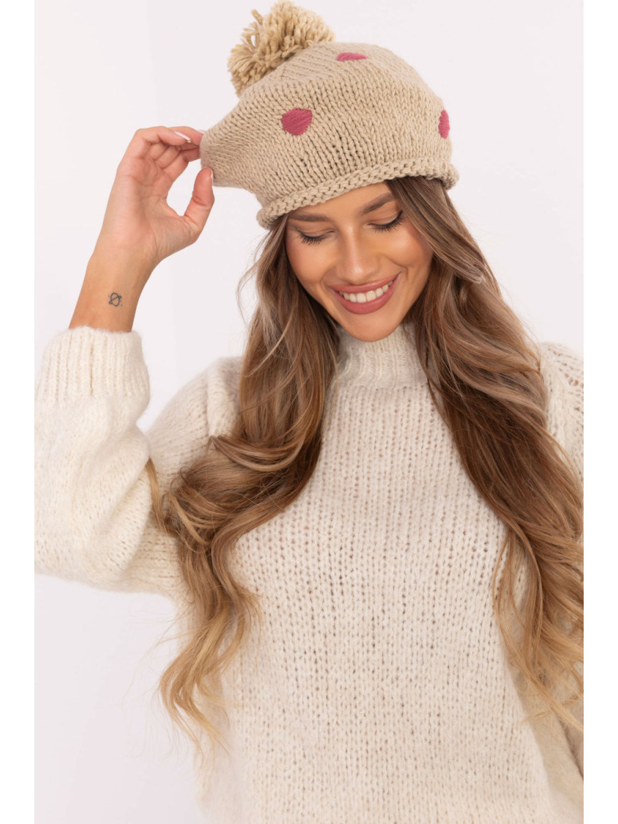 Bonnet model 208411 AT