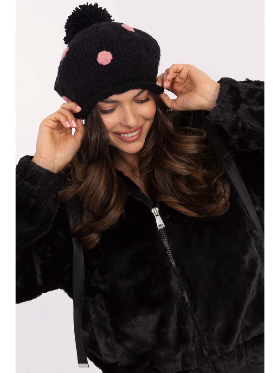 Bonnet model 203847 AT