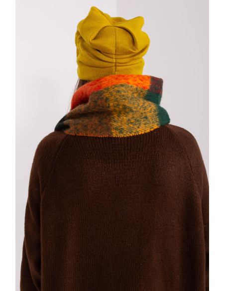Bonnet model 190598 AT