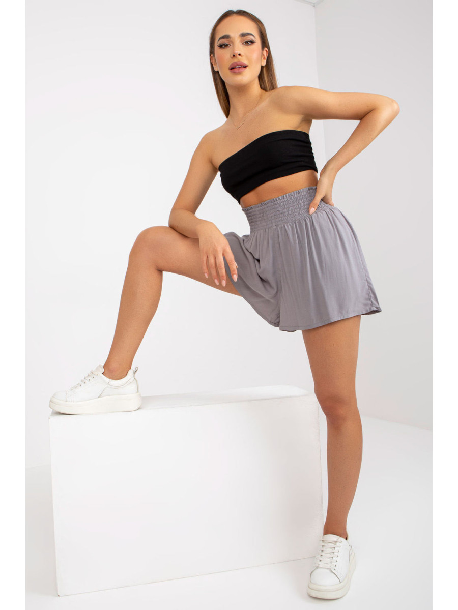 Shorts model 168009 Fresh Made