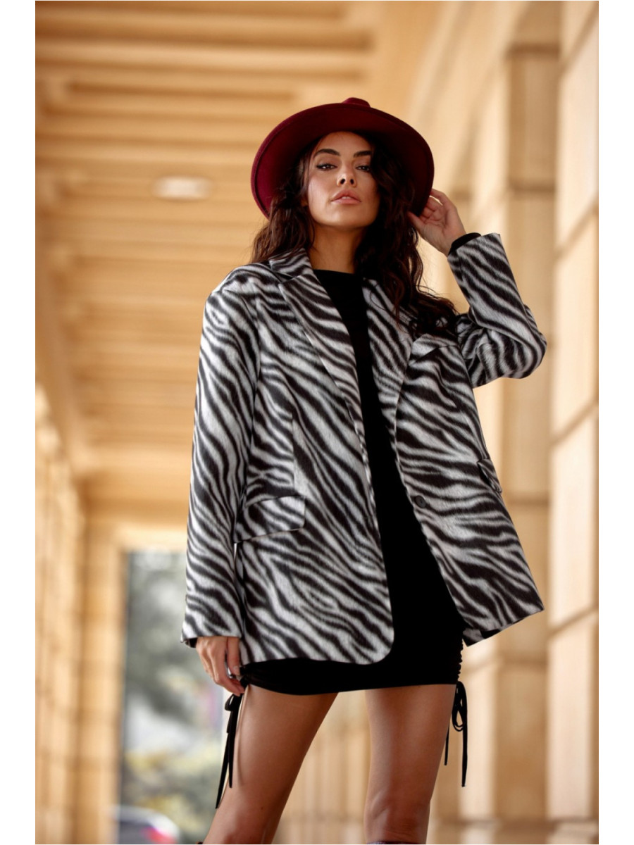 Vest model 200171 Roco Fashion