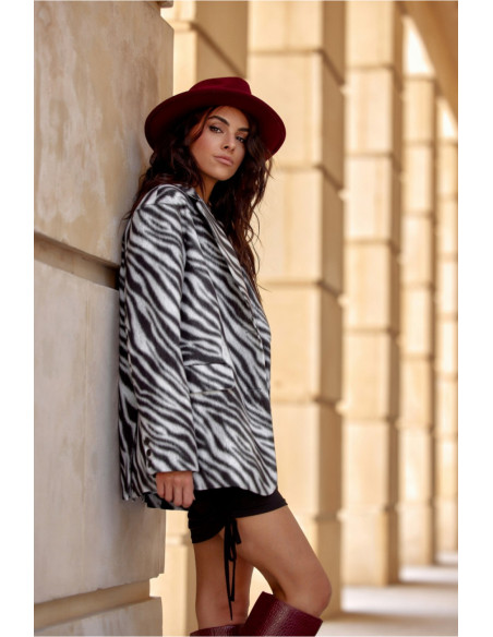 Vest model 200171 Roco Fashion