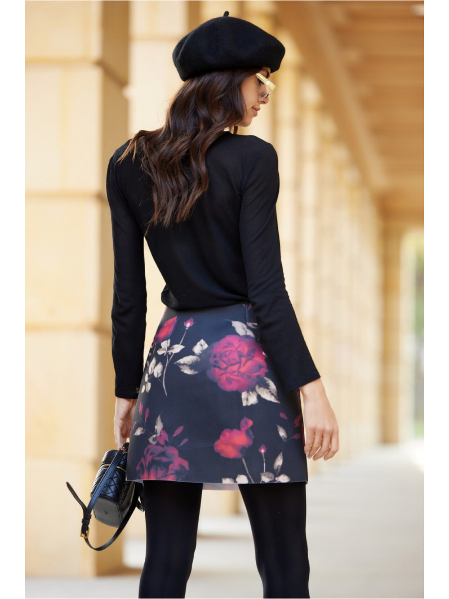 Jupe courte model 201939 Roco Fashion