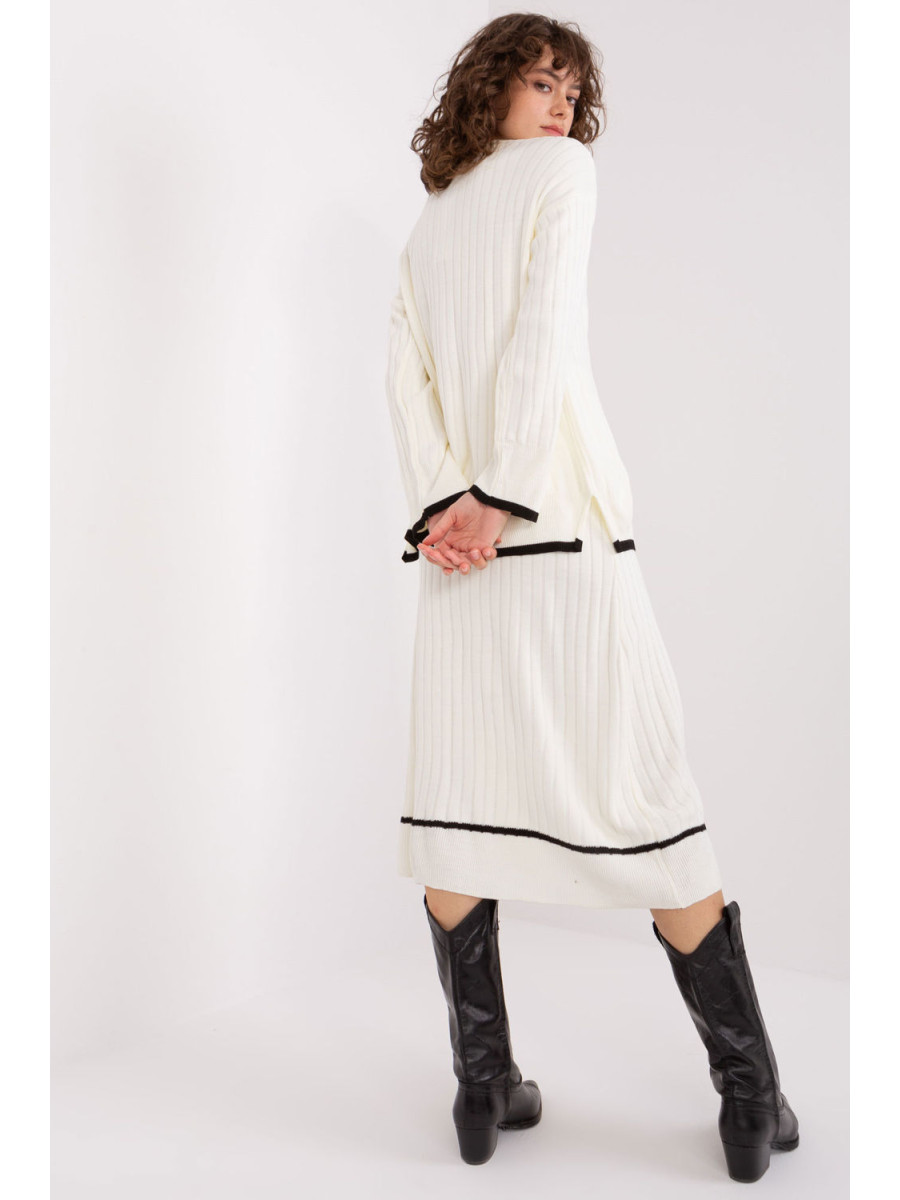 L`ensemble model 190778 Badu