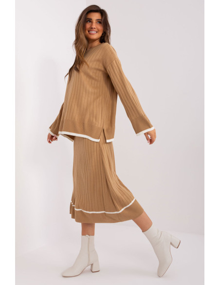 L`ensemble model 190779 Badu