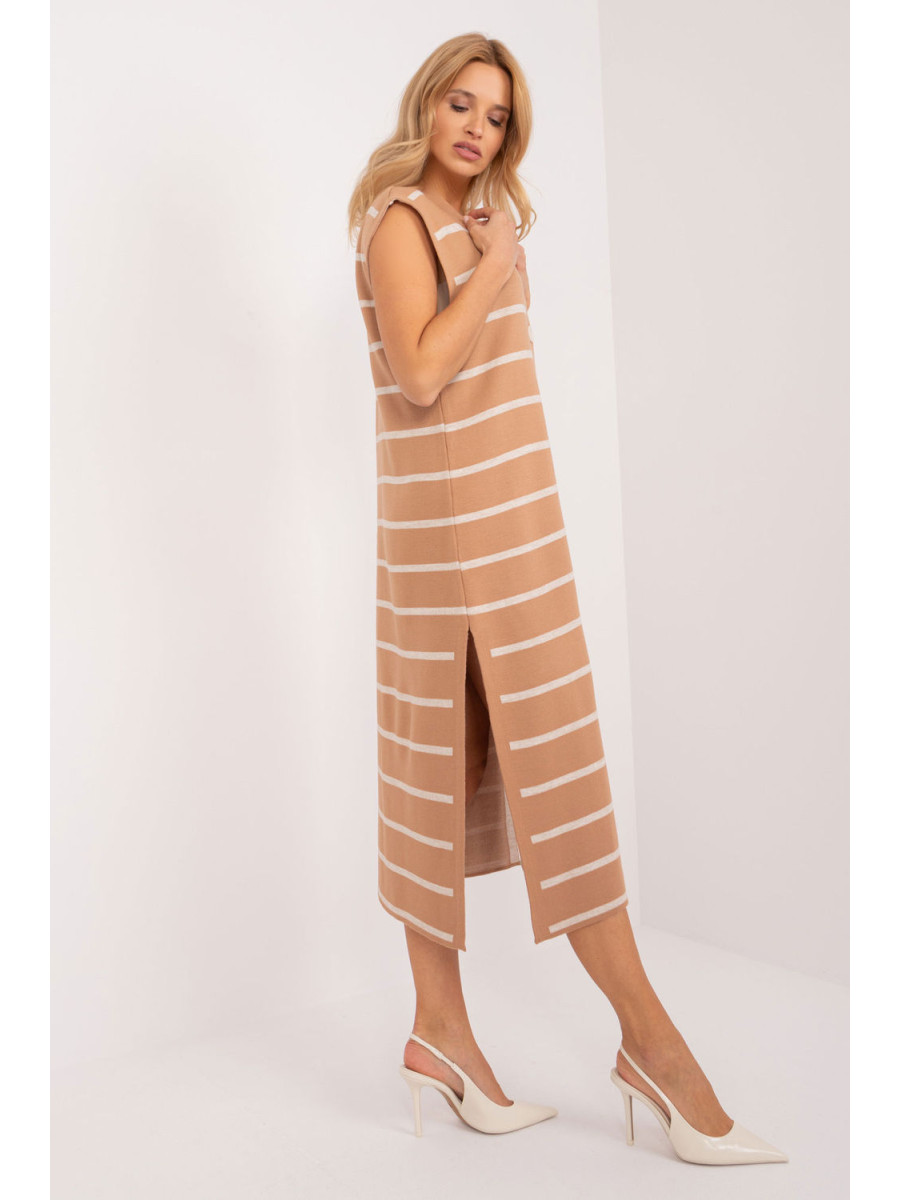 Robe de jour model 194223 Badu