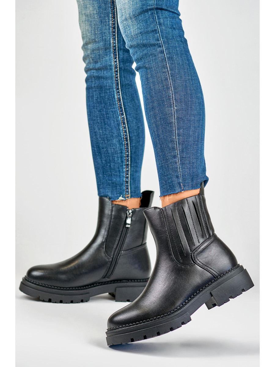 Bootie model 185174 PRIMO