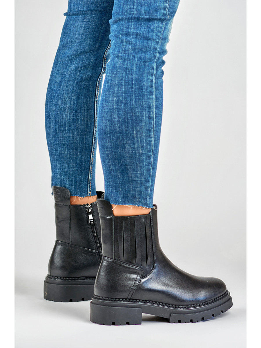 Bootie model 185174 PRIMO