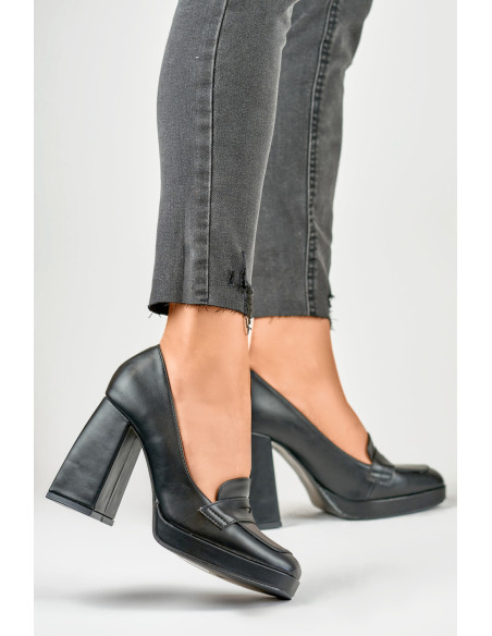 Escarpins à talons model 185398 PRIMO