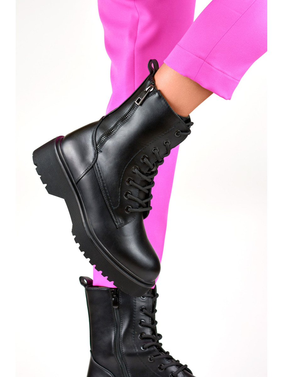 Bootie model 190045 PRIMO