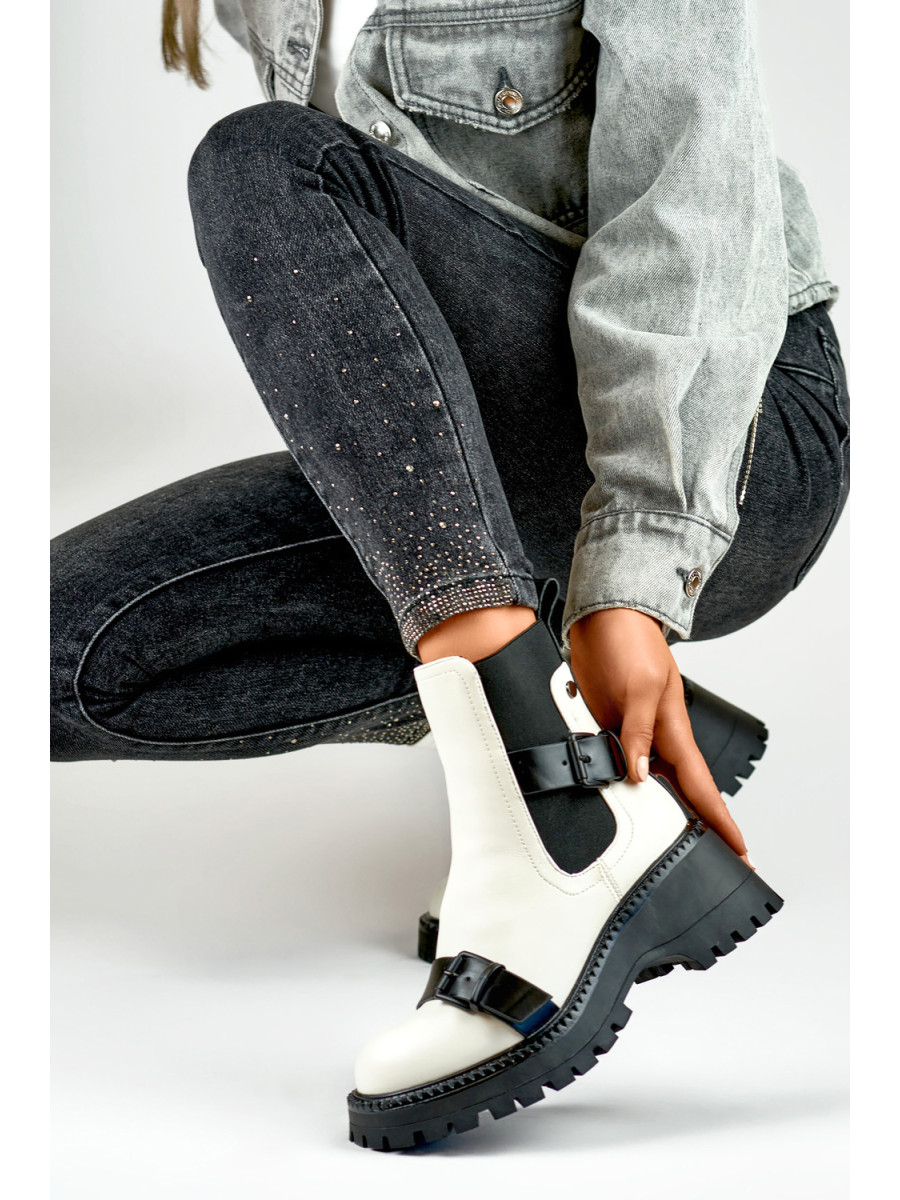 Bootie model 186444 PRIMO