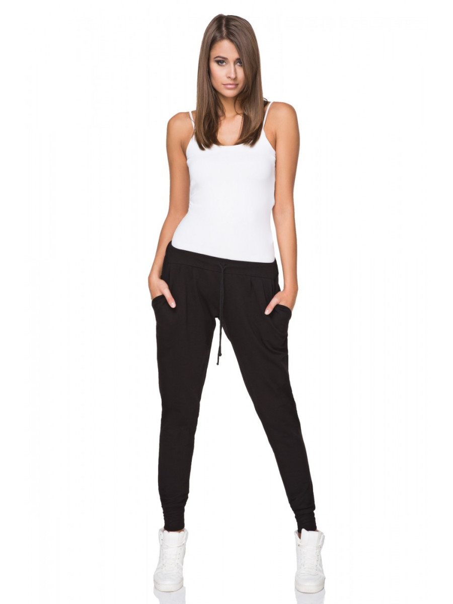 Pantalon survêtement model 107313 Tessita