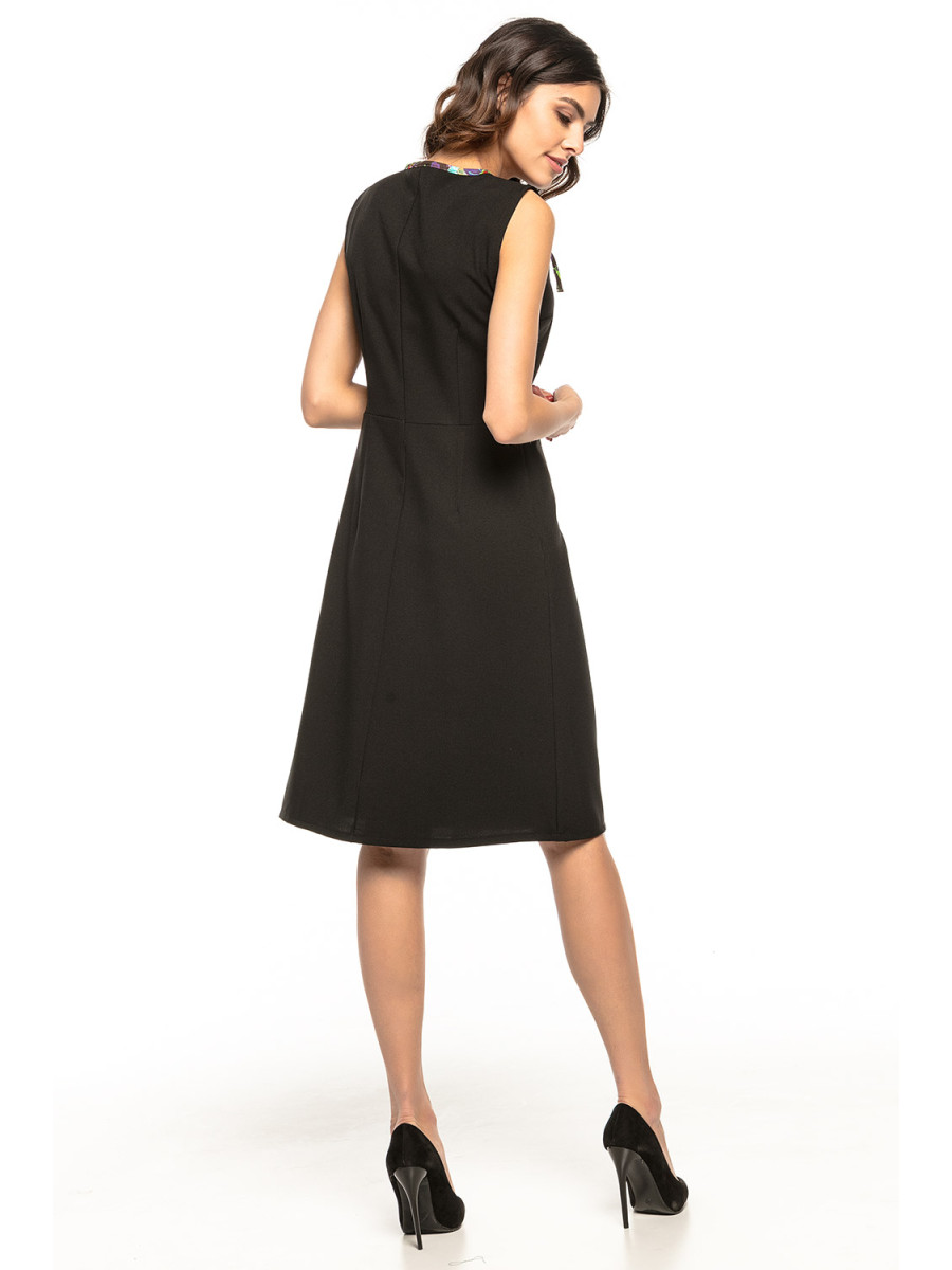 Robe de jour model 127938 Tessita