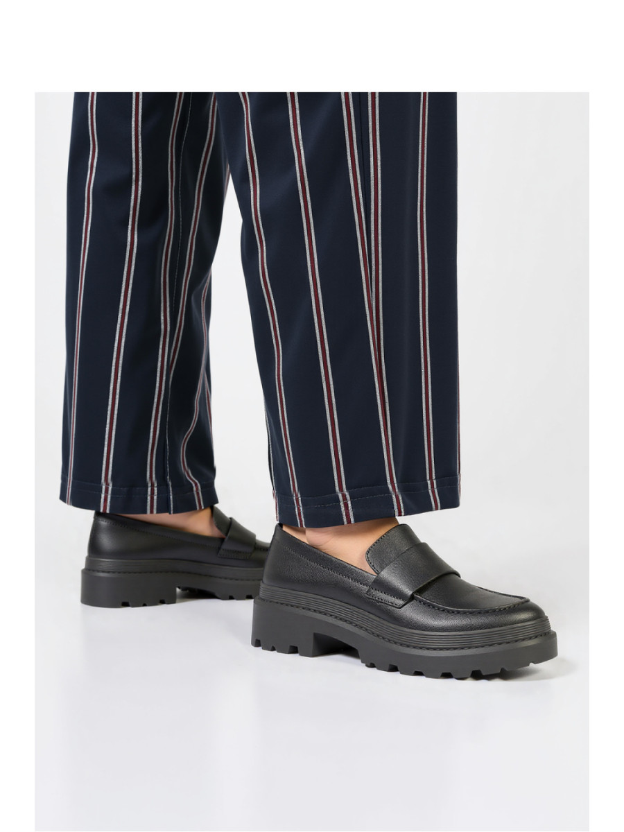Moccasins model 210221 Inello